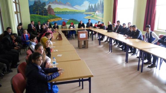 Demokrasi Eğitimi ve Okul Meclisleri Projesine Öğrenci Seçimleri Gerçekleştirildi